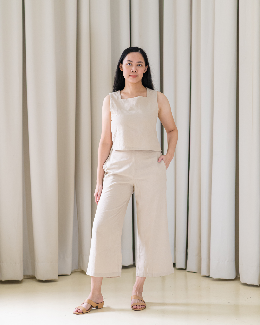 The Reversible Top - Natural